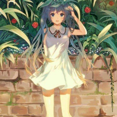 妈妈穿西装参加孩子成人礼送花